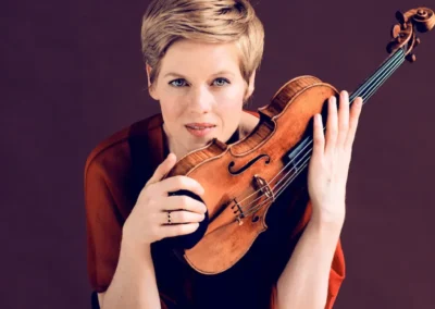 Isabelle Faust | Violino | credits to Felix Broede